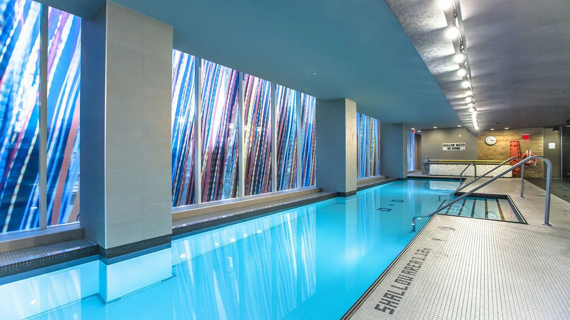 Luxury Home By Rogers Centre Toronto Canada
